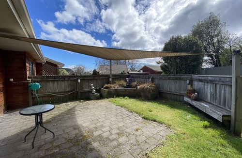 Motuoapa Cottage | Motuoapa Bay Chalets