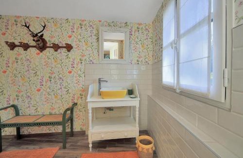 Crequy House | Mouchette - Avec grand jardin