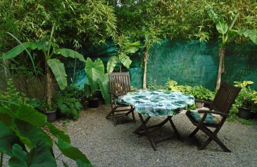 Mouhet Bed & Breakfast | Mouhet Appartement Sortie 21 A20