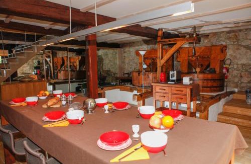 Puivert Bed & Breakfast | Moulin d'entre les roches