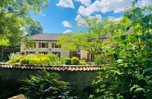 Chasseneuil-sur-Bonnieure Bed & Breakfast | Moulin du Fontcourt