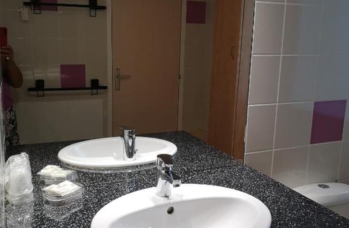 Saint-Martial-de-Valette Bed & Breakfast | moulin de ROUCHILLOU