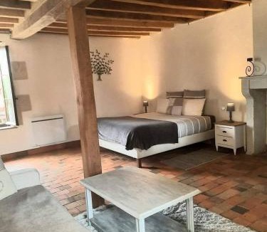 Nannay House | Moulin de Janlard