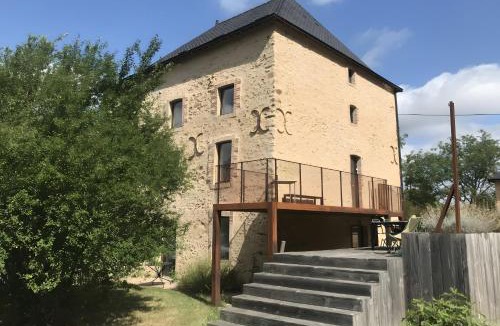 Entrammes House | Moulin De La Benatre