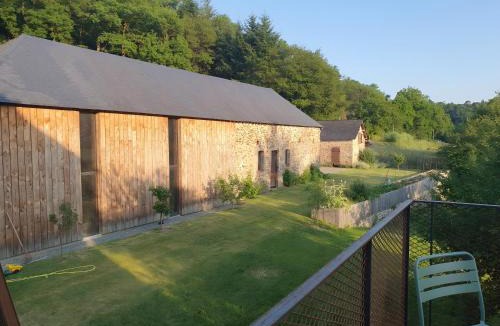 Entrammes House | Moulin De La Benatre