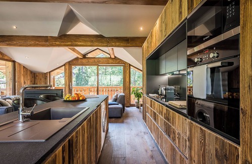 Les Gets Ski Chalet | MOULIN I - Modern chalet with private hot-tub