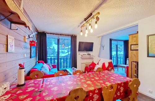 Chatel Apartment | Moulin ML161 TELECABINE & NATURE 6 pers