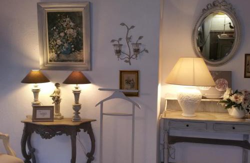 Montboyer House | Moulin Rouhaud