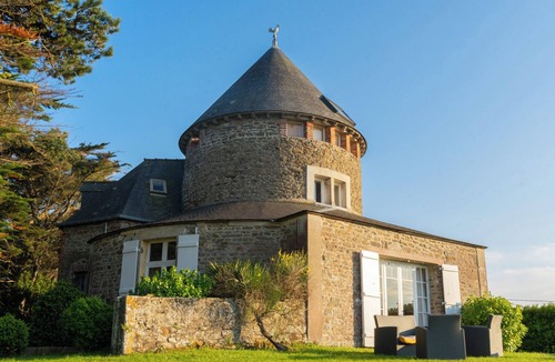Saint-Coulomb House | Moulin Saint-Vincent, near Saint-Malo