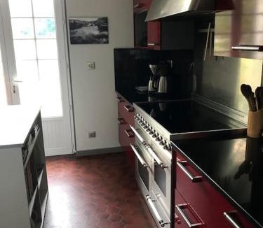 Nanteuil-en-Vallee Bed & Breakfast | Moulin sous la Vergne