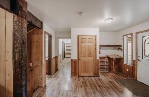 Warnick House | Mount Baker Cabin #3 Cabin