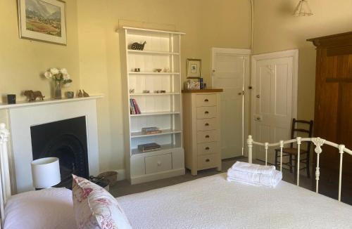 Charleston House | Mount Charles Homestead