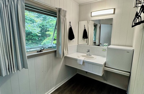 Lincoln Hotel | Mount Coolidge Motel