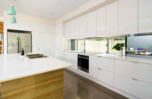 Mount Coolum House | Mount Coolum Beachfront Abode with Private Rooftop