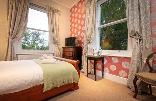 Hernhill House | Mount Ephraim Gardens Cook Room