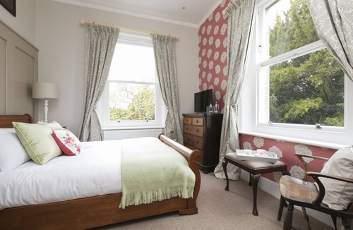 Hernhill House | Mount Ephraim Gardens Cook Room