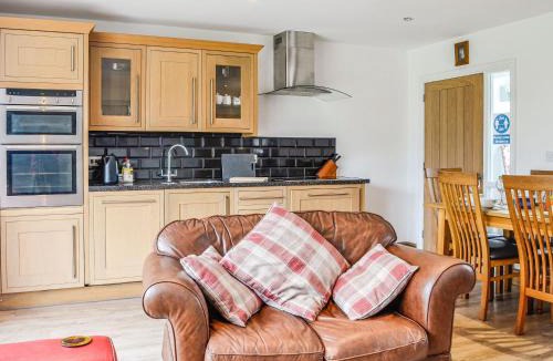 Blackford House | Mount Farm - The Stable