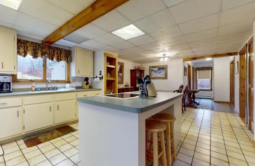 Mount Holly House | Mount Holly Ski House