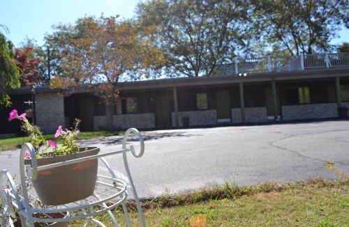 Holyoke Hotel | Mount Holyoke Inn