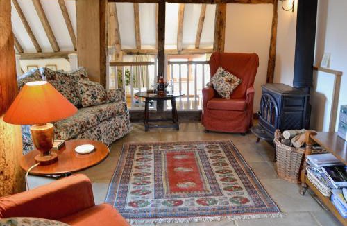 Burwash House | Mount House Barn