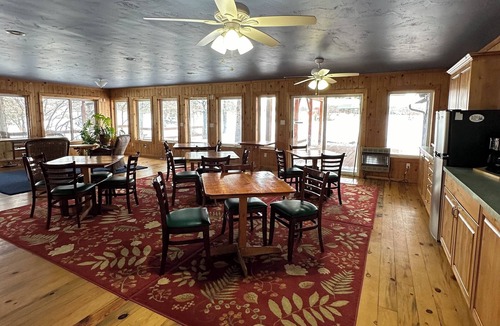 La Sal Cabin | Mount Peale Country Inn near Moab