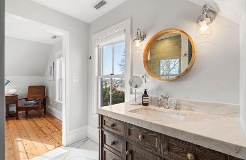 Gloucester House | Mount Pleasant