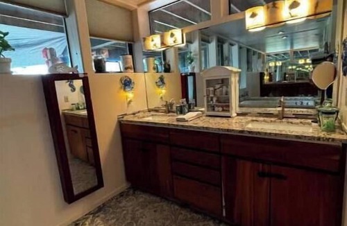 Fort Lewis House | Mount rainier wonderful views