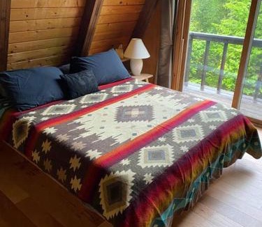 West Dover Ski Chalet | Mount Snow A Frame with Jacuzzi