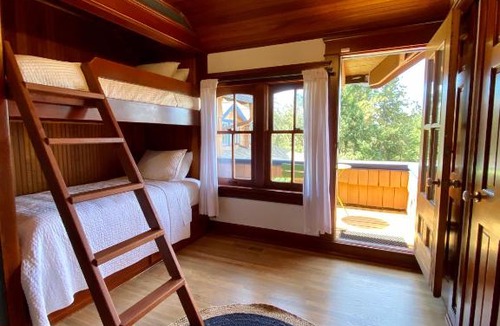 Harrisburg Bed & Breakfast | Mount Tom House