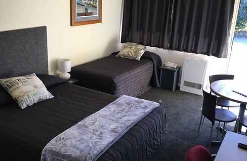 Hawera Hotel | Mount View Motel