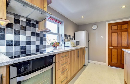 Chysauster Apartment | Mount View - Two Bedroom Apartment, Sleeps 4