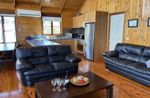 Mountain Bay House | Mountain Bay Log Home