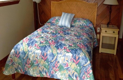 Eden Roc House | Mountain Breeze