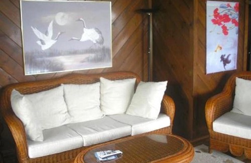 Eden Roc House | Mountain Breeze