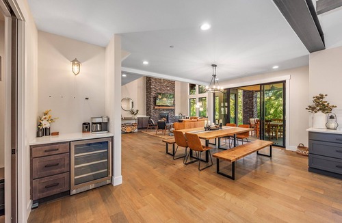 Roslyn House | Mountain Cabin | Private Swim Spa - Where Time is on Your Side W/1PM In/Out