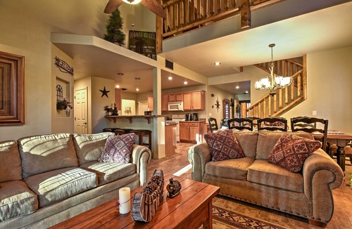 Pinetop Cottage | Mountain Cabin Retreat w/Game Room, Patio & Views