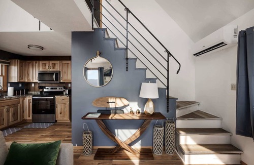Romney Cabin | Mountain cabin w/hot tub & game room
