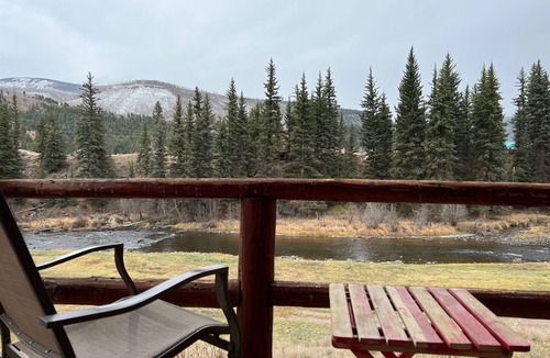 South Fork Cabin | Mountain cabin with river views . Sleeps 6.15 minutes from Wolf Creek Ski Area.