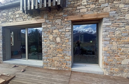 Cathervielle Ski Chalet | Mountain chalet in a typical village in the country of the bear