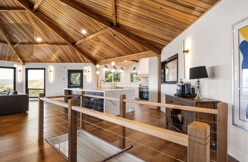 Pollock Pines Ski Chalet | Mountain Chalet with tower, near the lake, hiking and wineries! Pet-friendly