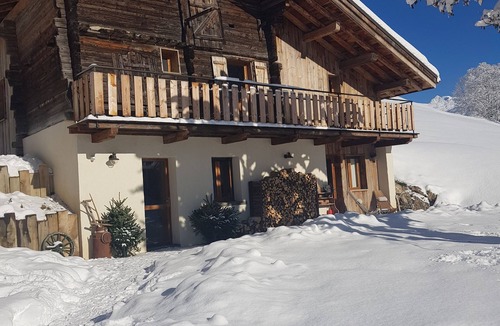 Hauteluce Ski Chalet | Mountain chalet with sauna spa and authenticity