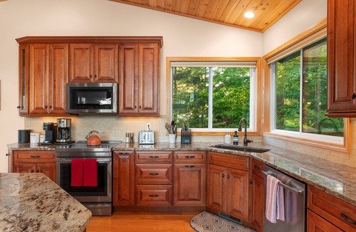 Jackson Ski Chalet | Mountain Chalet with Stunning Views & Private Hot Tub