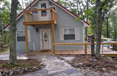 Fancy Gap House | Mountain "Comfort Zone"