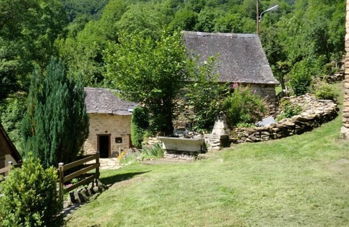 Bonac-Irazein Cottage | Mountain Cottage ARIÈGE 1000m