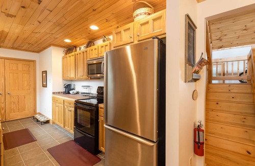 Fleetwood Cottage | Mountain Cottage with Long-Range Views