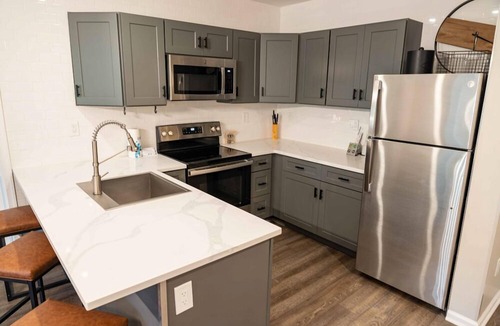 Vernon Hotel | Mountain Creek