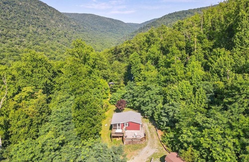 Hood Cabin | Mountain Escape Cottage