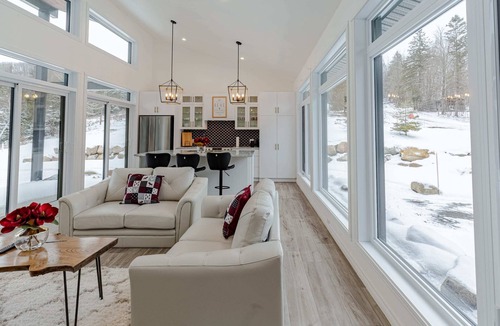 Pine Hill Ski Chalet | Mountain Escape w/Pool, Near Ski Slopes & Trails