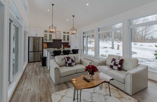 Pine Hill Ski Chalet | Mountain Escape w/Pool, Near Ski Slopes & Trails