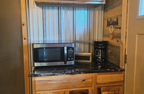 Murphy Cabin | Mountain escape with breathtaking views! 15 Min to 2 Whitewater Rafting Rivers!
